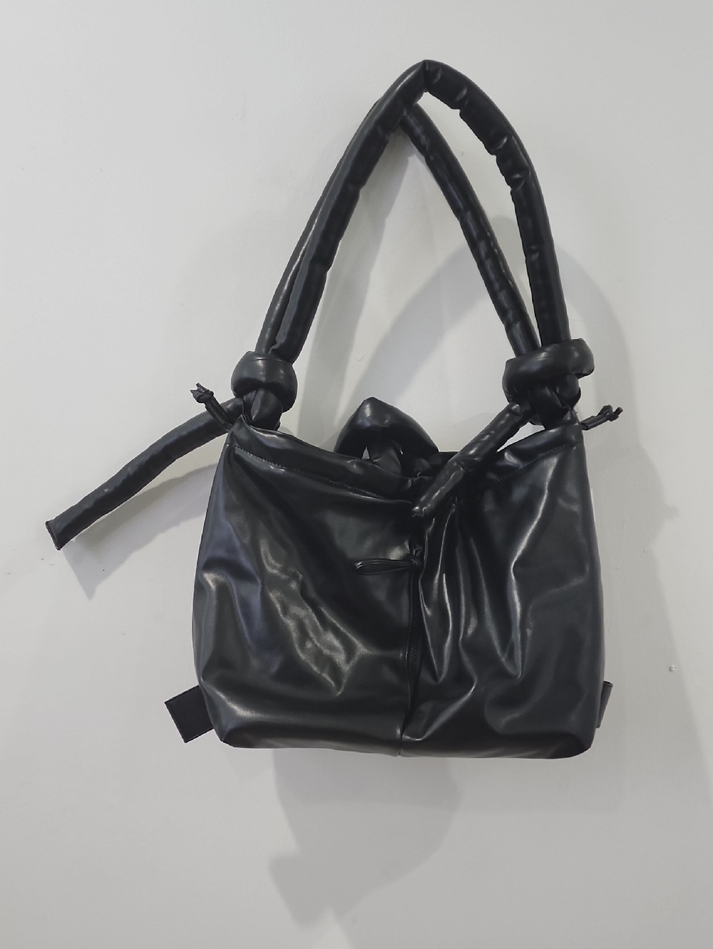 Olend Ona Vegan Leather Tote Bag - Picture 2 of 10